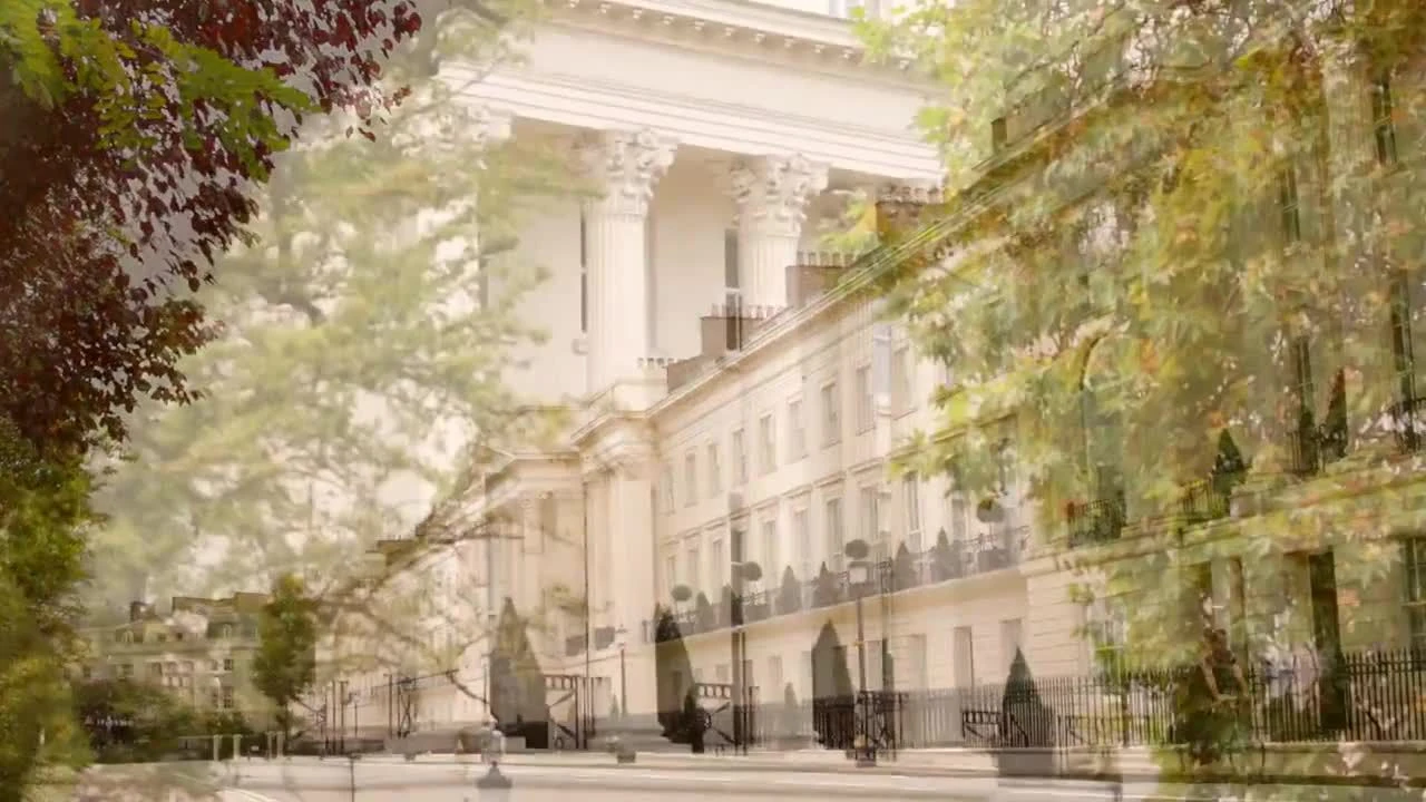 Farrow & Ball Estate London Clay No.244 Matt Emulsion Paint, 2.5L - Image 2