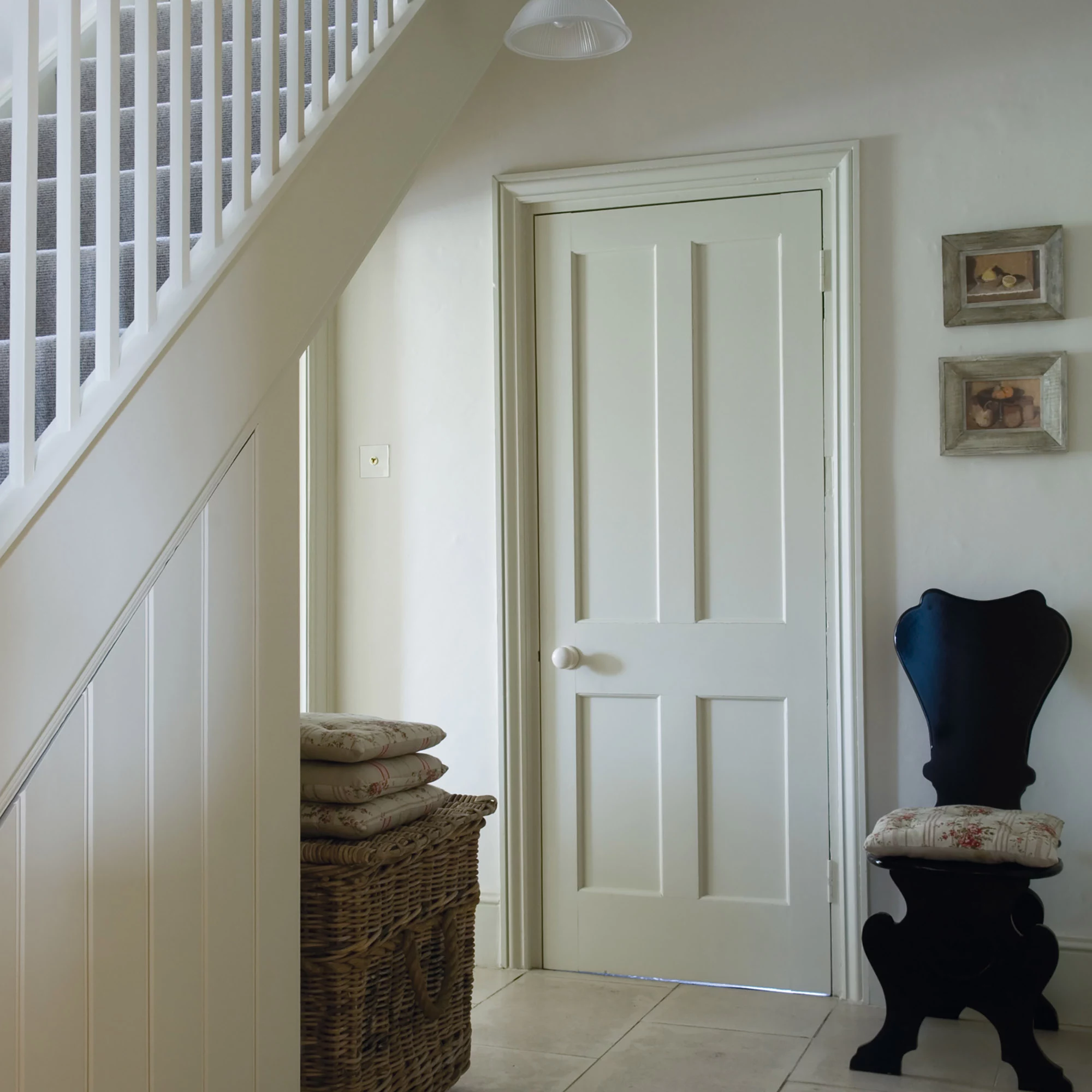 Farrow & Ball Modern James White No.2010 Eggshell Paint, 2.5L - Image 4