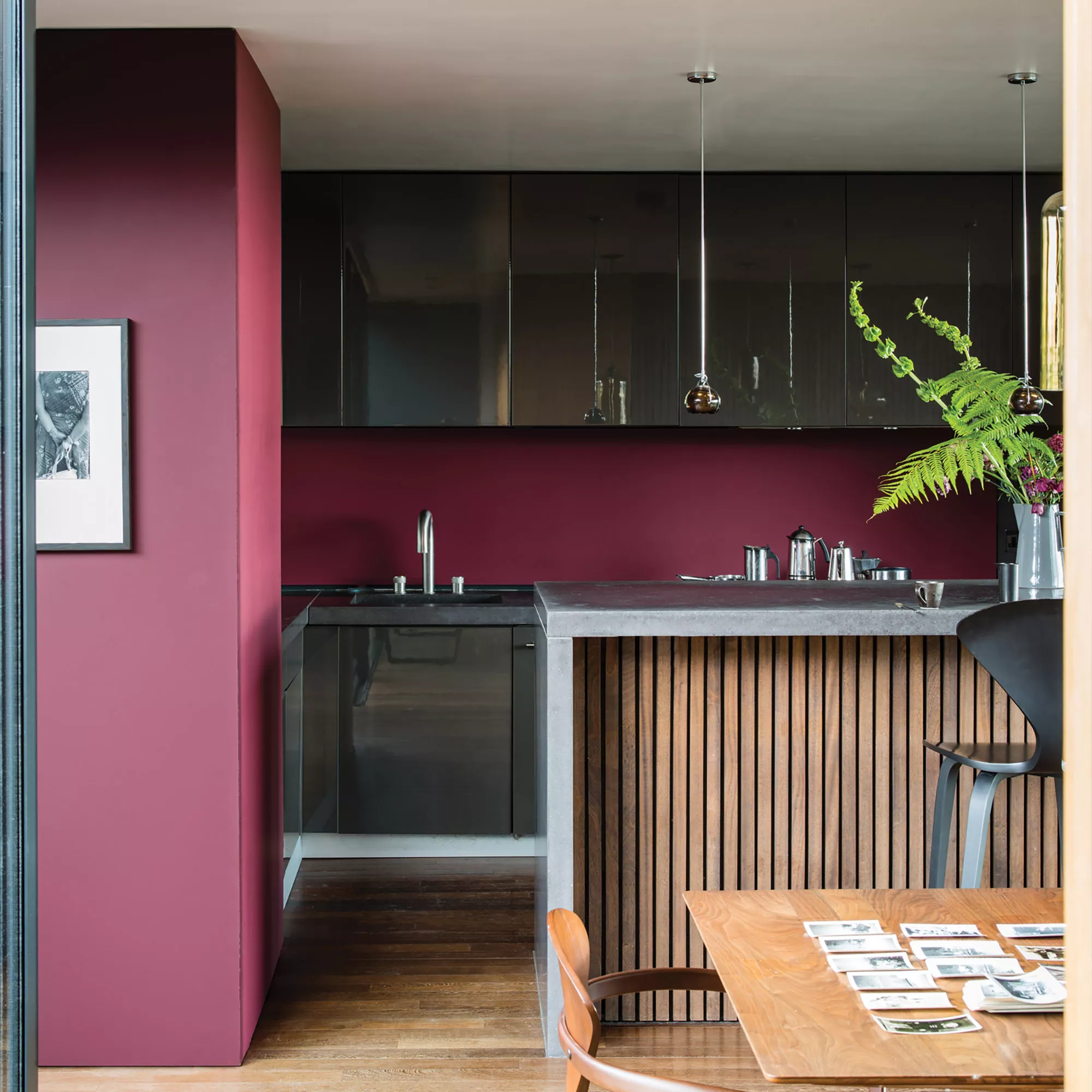 Farrow & Ball Modern Preference Red No.297 Eggshell Paint, 750ml - Image 4