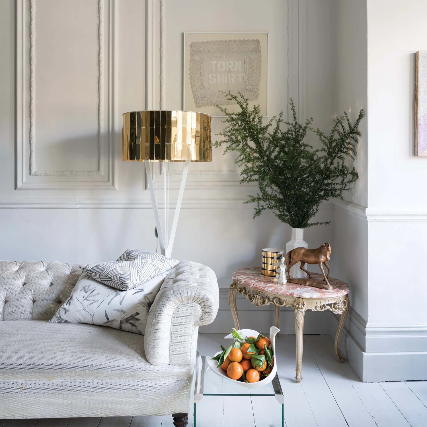 Farrow & Ball Modern Wimborne White No.239 Eggshell Paint, 2.5L - Image 4